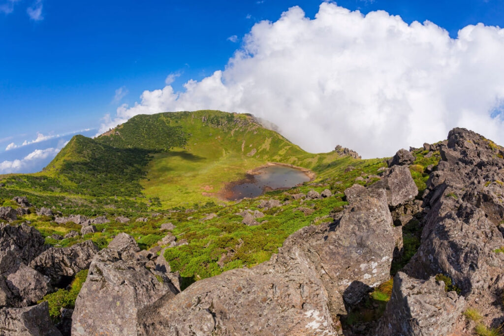 Hallasan mountain, Jeju island - Expedia